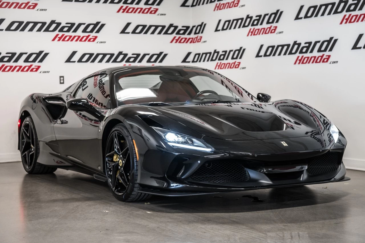 2021 Ferrari F8 Spider  Image principale