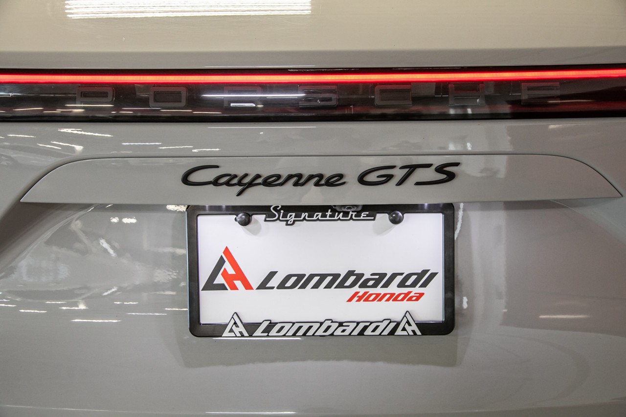 2021 Porsche Cayenne GTS Image principale