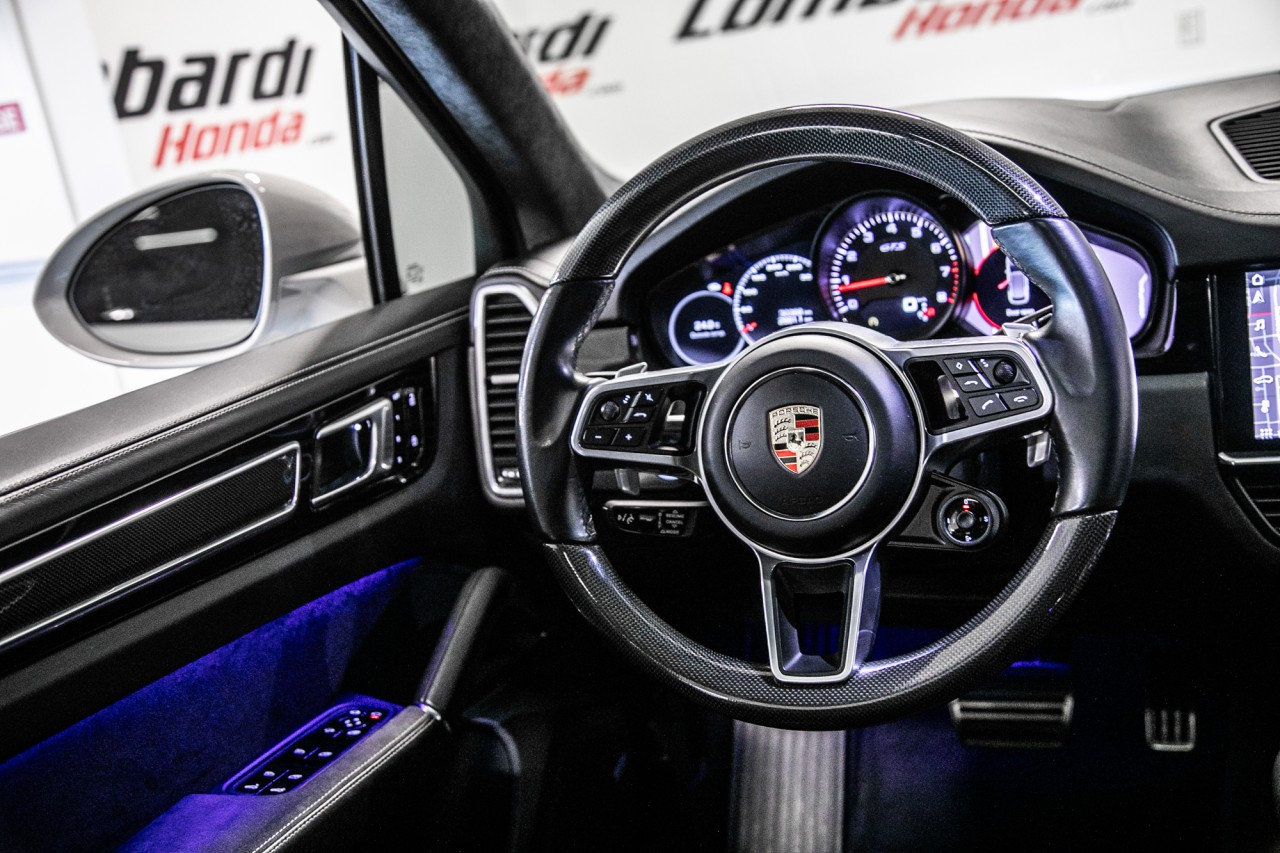 2021 Porsche Cayenne GTS Image principale